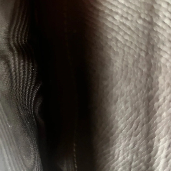 ❤️ Valentino Garavani EUC Black & Gold Long leather Wallet with COA & cards - Picture 15 of 16